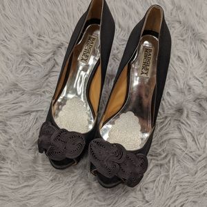 Badgley Mischka black heels